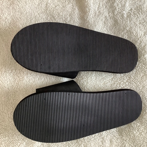 Waldorf Astoria Spa Slides Slippers - Picture 4 of 7
